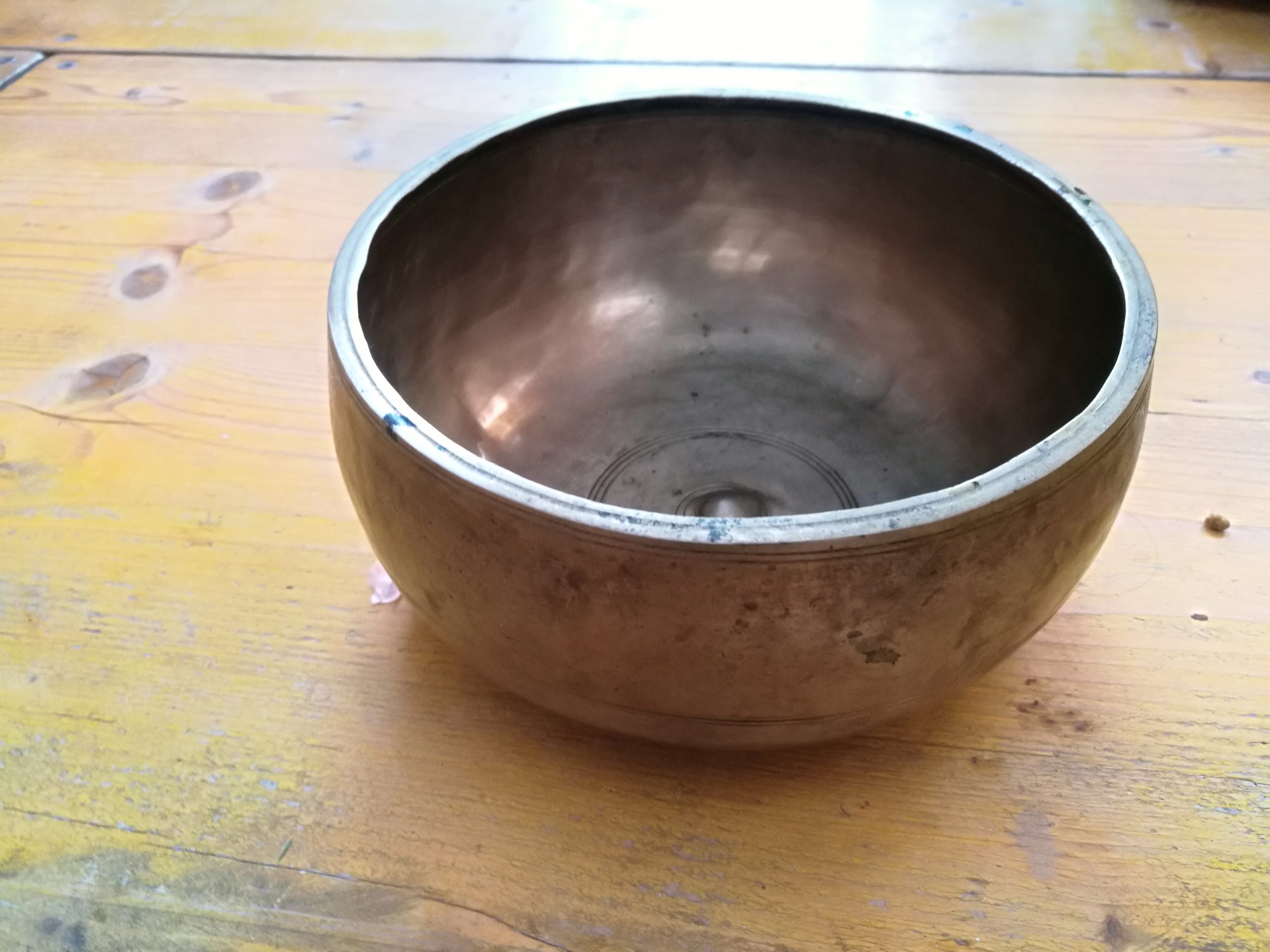 Campana tibetana antica Lingam